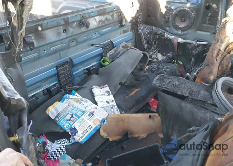 2002 Dodge Dakota из США, поврежденный, VIN 1B7GG12X92S724030